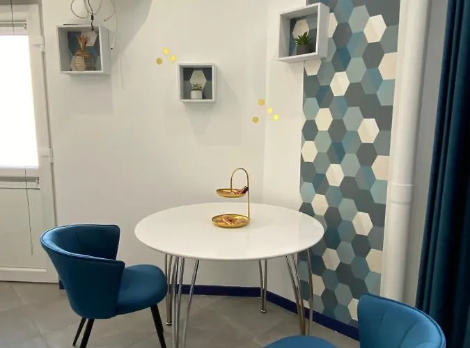 Apartment Studio Bord De Mer Centre Nizza